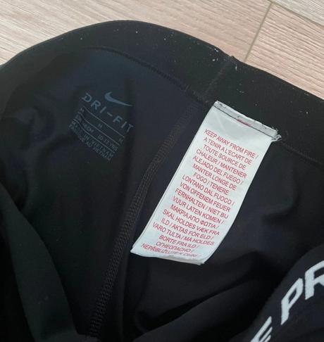 Trištvrťové legíny nikepro, nike,xs