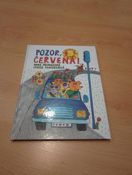 Kniha pozor, červená,