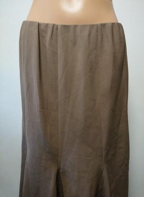 Dámska hnedá sukňa so spodničkou, slimma, xl