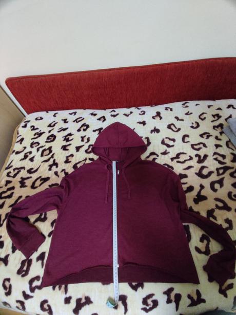 Trendy bordova mikinka na zips, m
