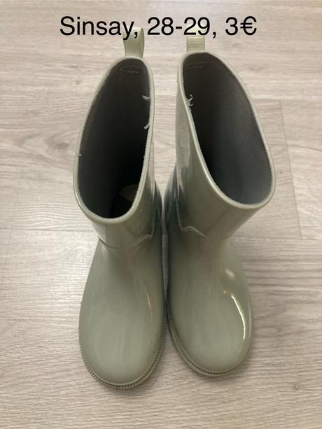 Gumáky, sinsay,28
