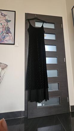 Vintage spoločenské šaty na ramienka, m