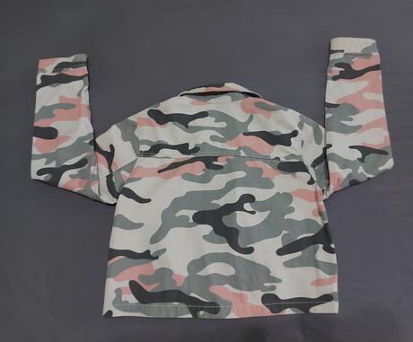 Riflova maskáčová bunda, takko,146