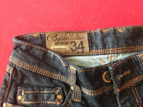 Damske riflove sortky, vel.34, zn.stradivarius, stradivarius,34