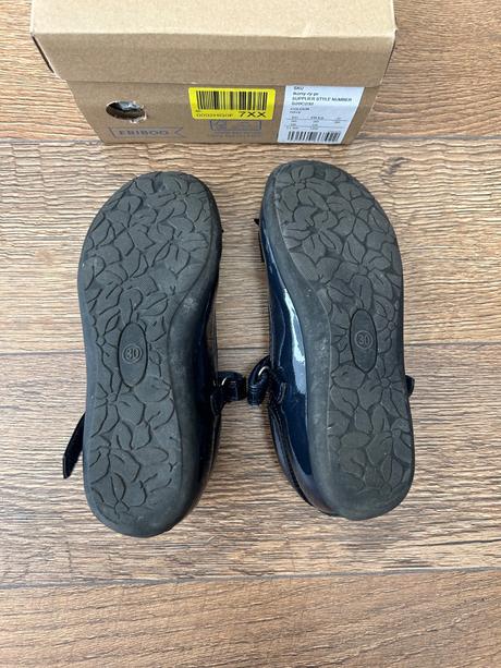 Tmavomodré balerínky friboo 30, 30