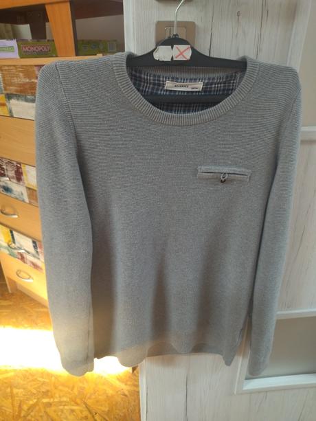 Sveter, reserved,134