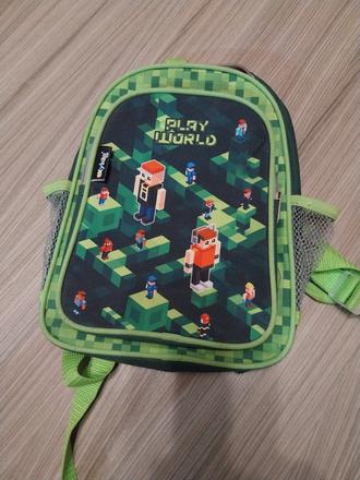 Maly ruksak minecraft, 