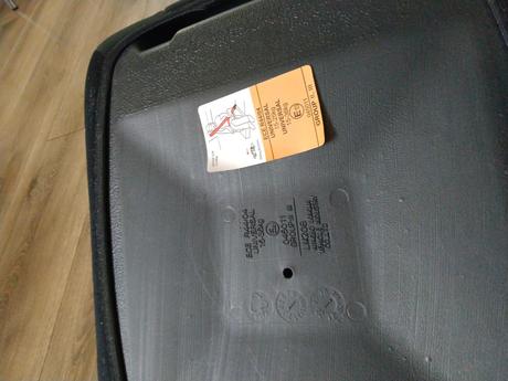 Posedák do auta kaufland, 