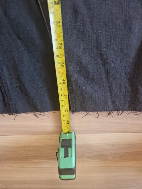 Damske saty na traky znacky simple be, m