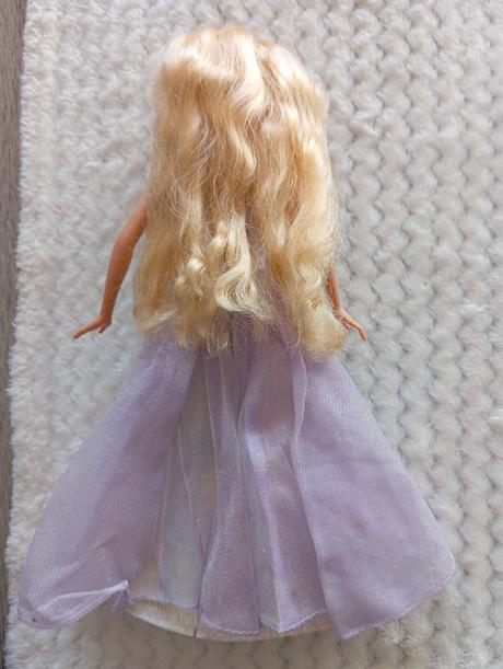 Barbie annika kouzlo pegasu, 