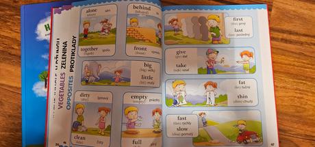 Dve detské knižky - angličtina - top stav, 