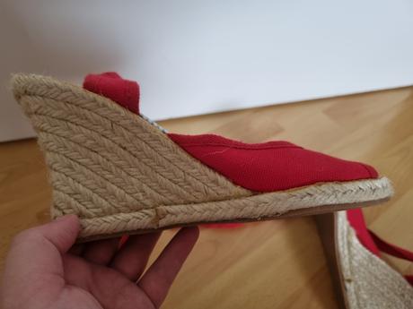 Letne sandale, baťa,36