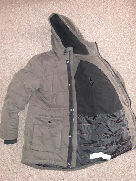 Zimna bundicka, f&f,158