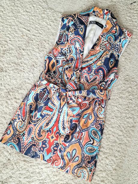 Nádherná vesta zara, zara,xs