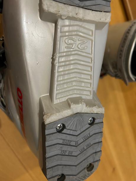 Lyžiarky, dalbello,38