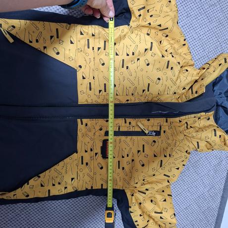 Zimna bunda, decathlon,128