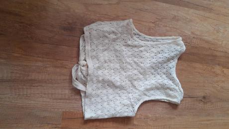 Dievčenské tielko, 146