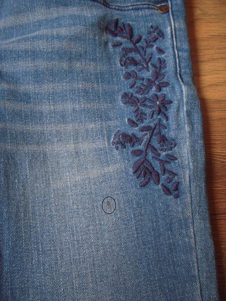 Hrubšie rifle, palomino,122