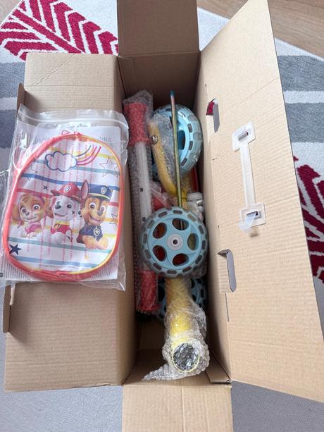 Disney kolobežka paw patrol, hot wheels,