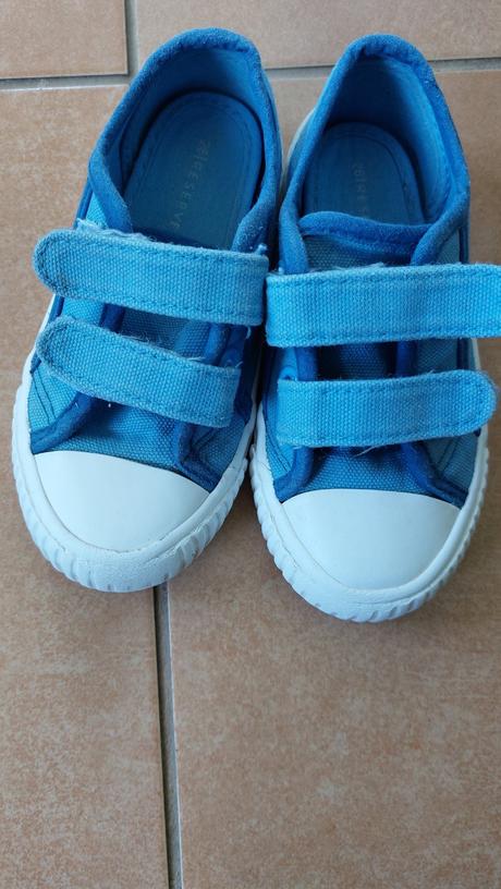 Plátenky, reserved,26