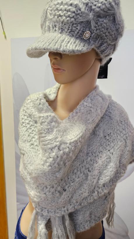 Vlnená čiapka + šál, f&f