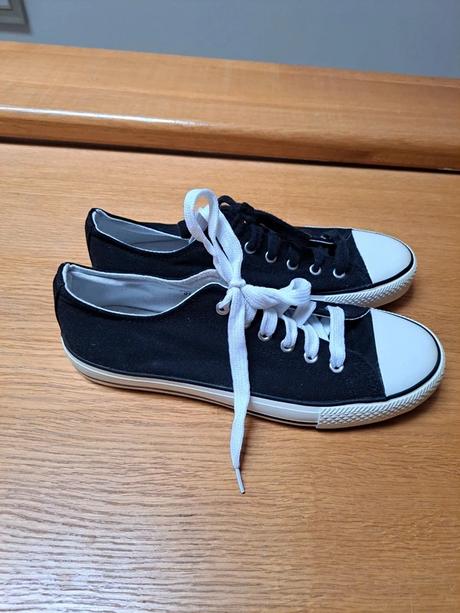 Nove platenky na snurovanie v.41/42, 39