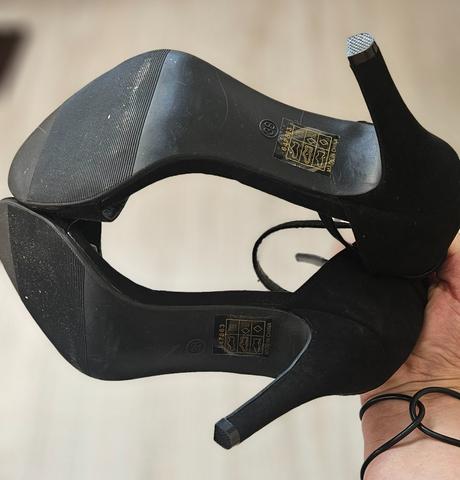 Predám sandale, 38