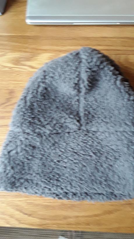 Tepla ciapka 4-7 rokov benetton, benetton,110