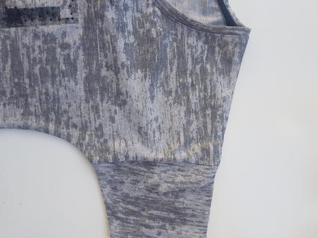 Tričko s nápisom, 188