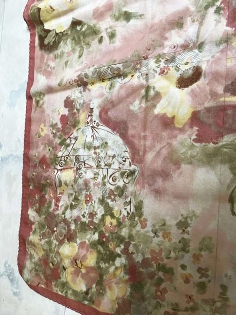 Ľahúčka šatka, l