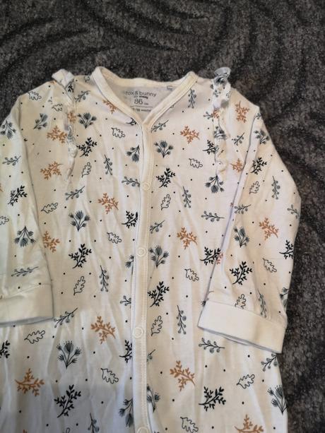 Overal, fox & bunny,86