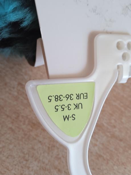 Predám nové papuče, 36