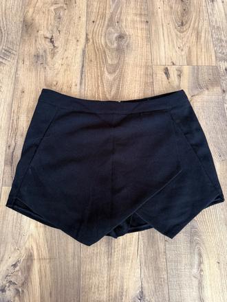 Skort, atmosphere,m