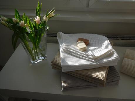 Vaflová bavlna - uteráky-140 x 70 cm, nové, 