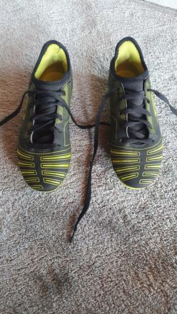 Kopačky umbro 34, 34