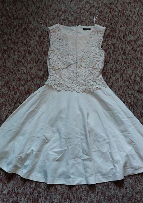 Hrubšie bieloružové šaty, orsay,38