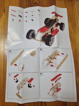 Stavebnica drevo + plast,