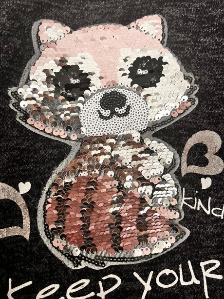 Zimný predĺžený nátelnik s meniacimi flitrami, 128