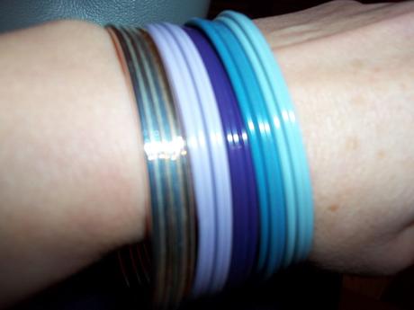 Set náramkov 23 kusov,cena s poštovným,