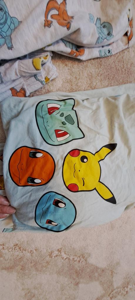 2 pyzama pokemon plus dve v cene, reserved,158
