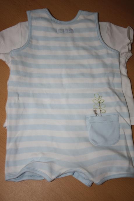 Opalovačky + tričko, marks & spencer,68