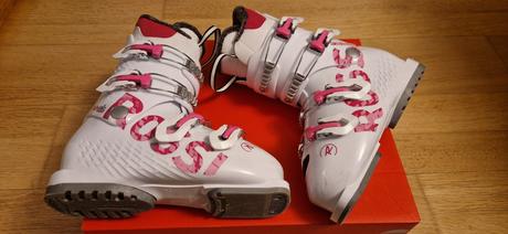 Lyžiarky 24.0, osobne ba, nm, dk, rossignol,24