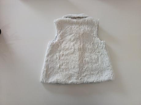 Vesta kožustek, 110