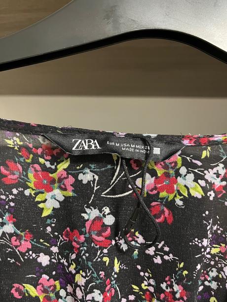 Kvietkovane šaty, zara,m