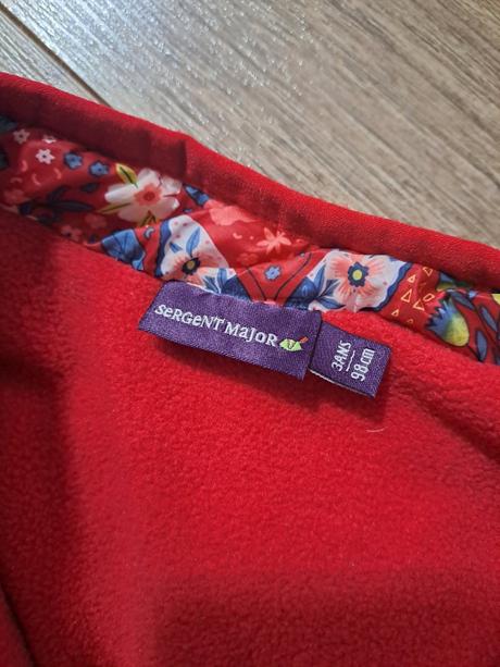 Krásna prechodná vesta sergent major, sergent major,98