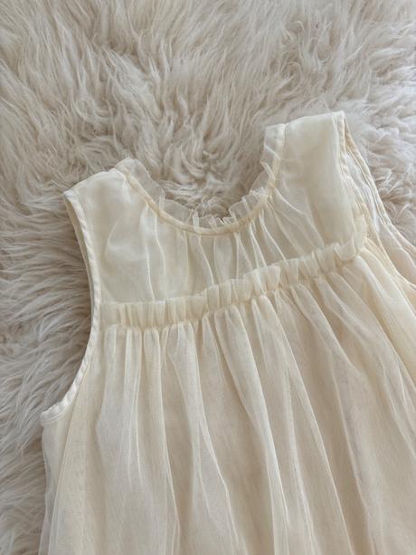 Prekrasne vzdusne satky, h&m,116