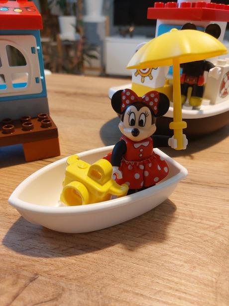 Lego duplo mickey na lodi 10881,