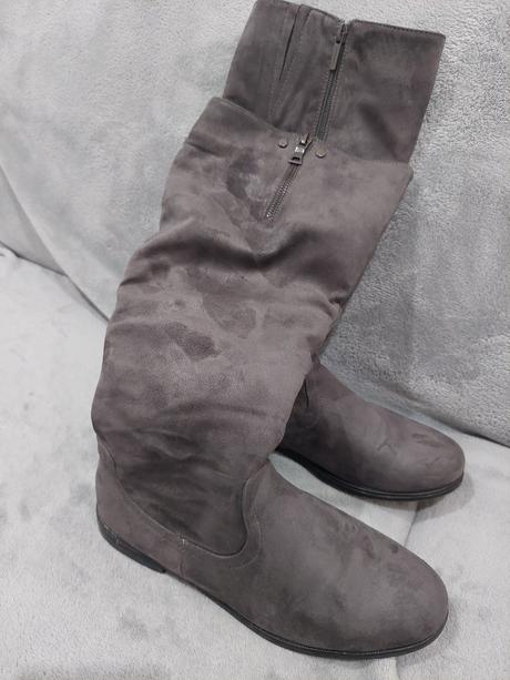 Semišová cizmy, 38