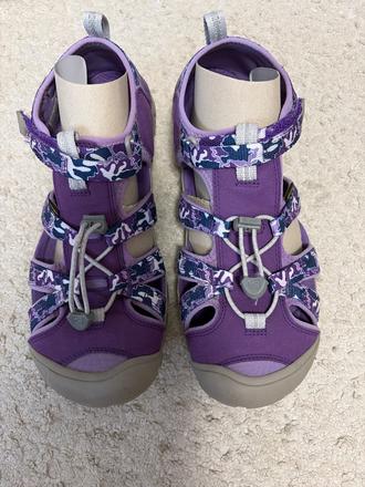 Sandaly keen cnx, keen,39
