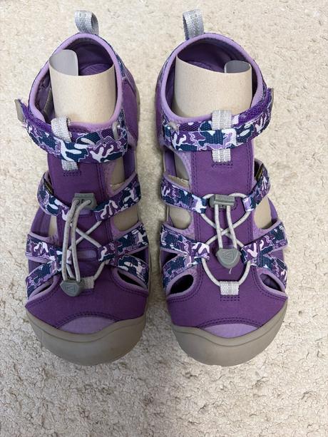 Sandaly keen cnx, keen,39